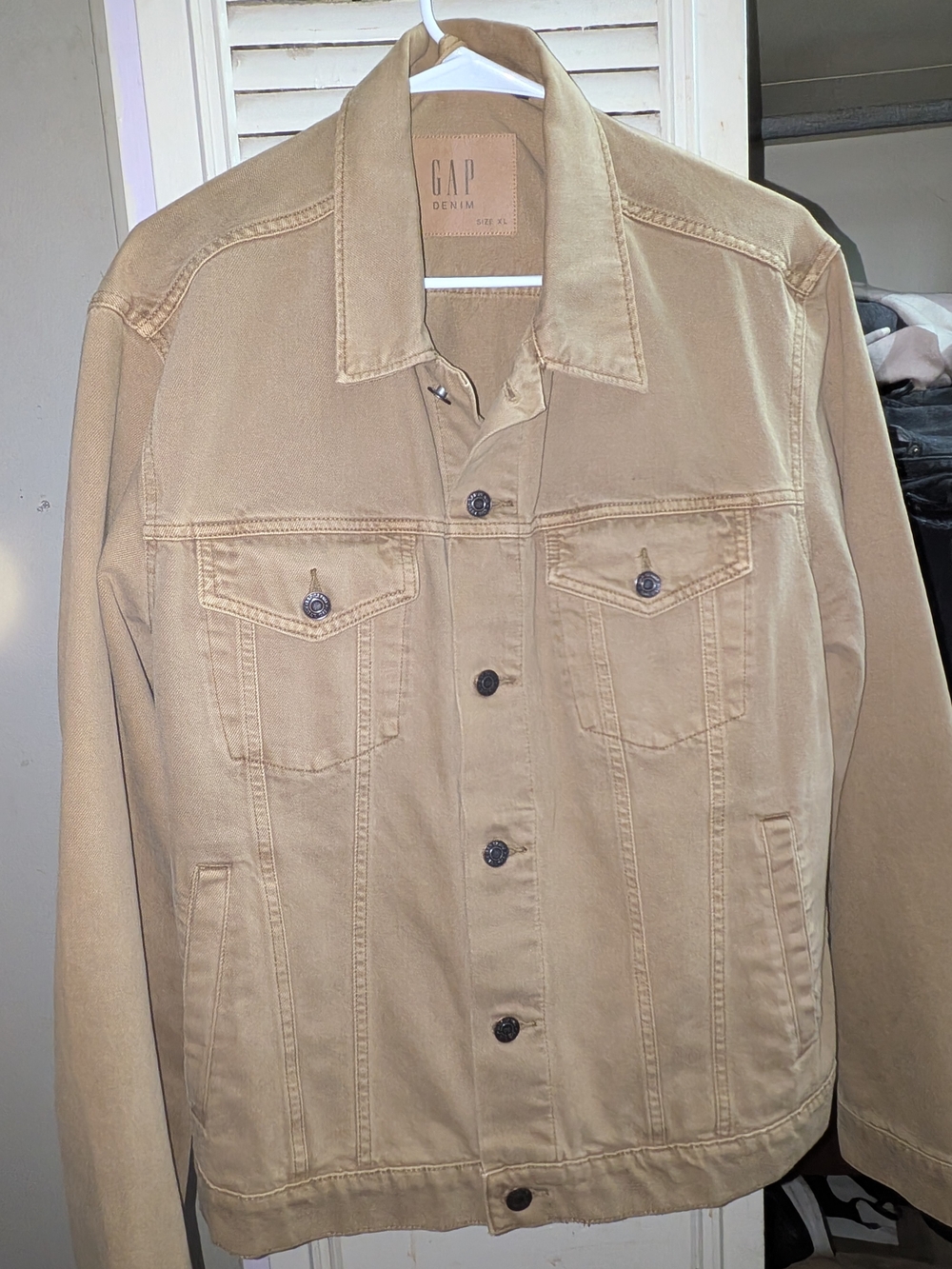 GAP Men's Beige Utility Denim Jacket